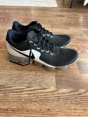 Nike Black & White Running Shoes with Red Accents